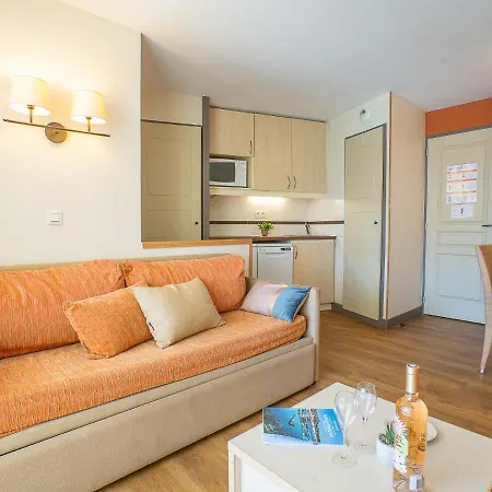 Apartment Village Cap Esterel - L'esquinade-23 By Interhome Saint-Raphael (Var)